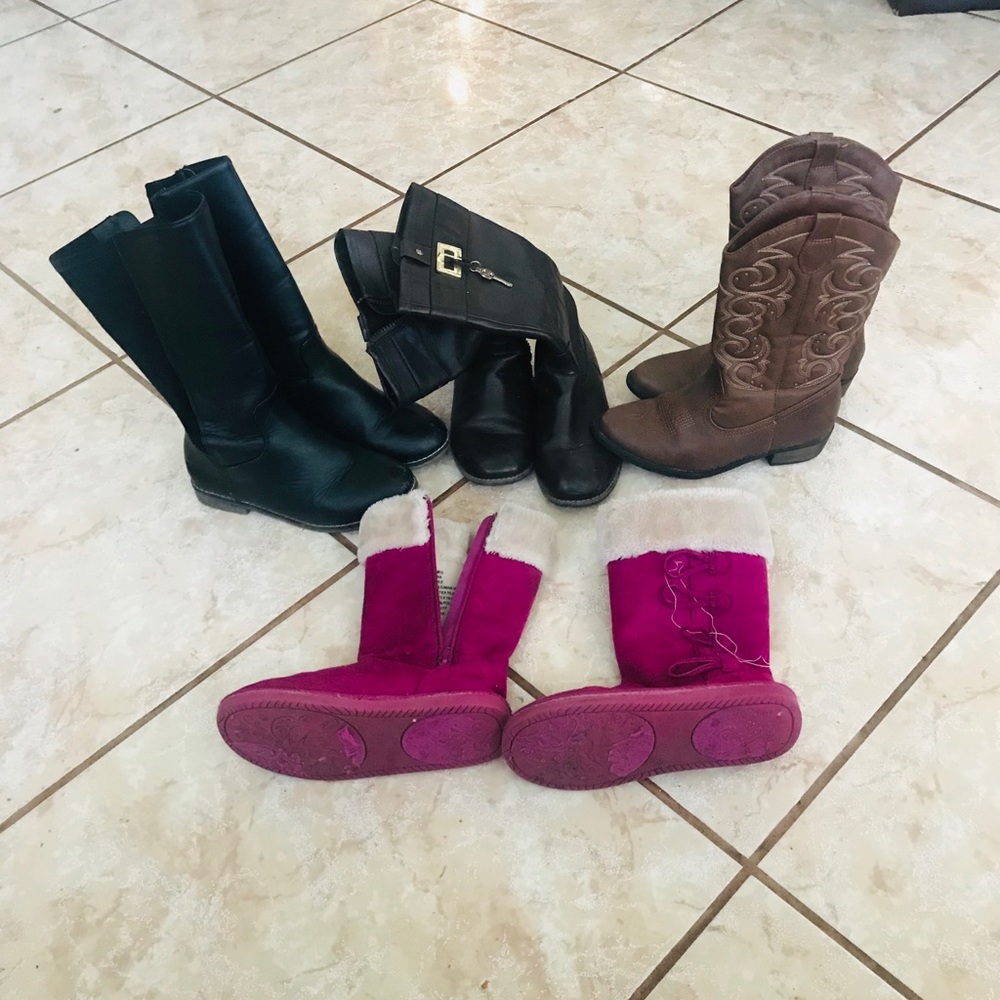 Girls boots size 3